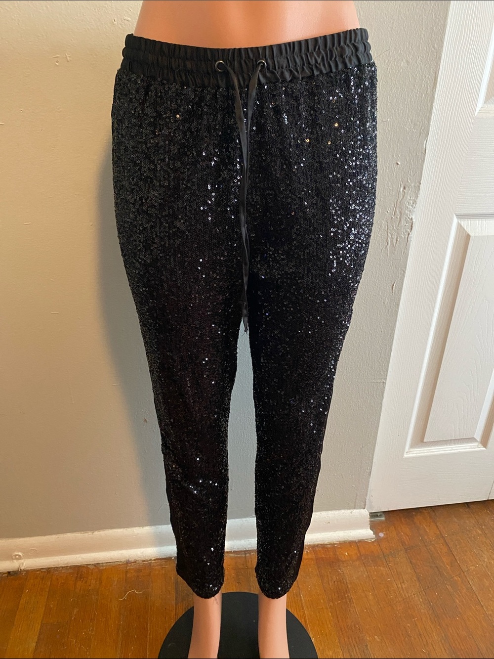 Rachel Zoe Black Sequin Jogger Pants